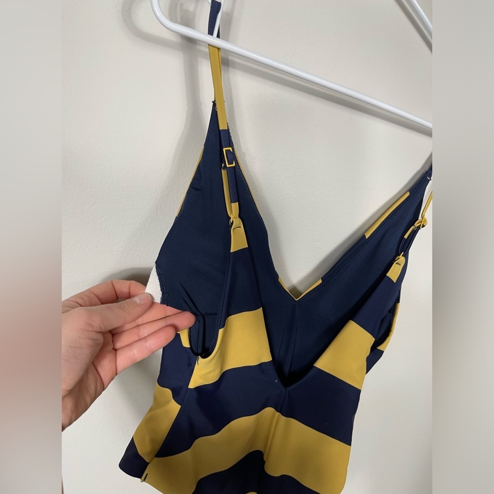 Aerie Deep V Swimsuit Yellow and Navy Size M - Picture 10 of 10